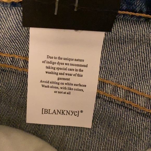 - BlankNYC The Varick Kick Flare Jeans - Picture 8 of 10